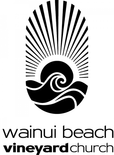 Wainui Beach Logo BW 500x676